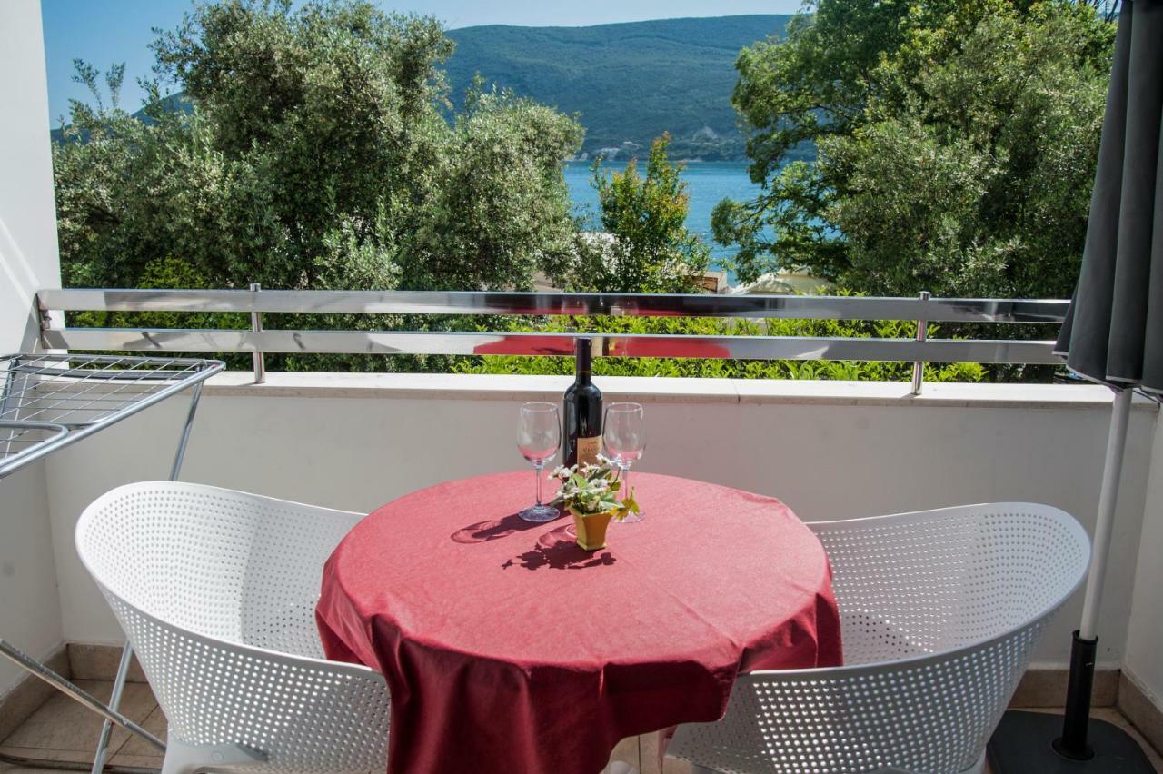 Apartments Mako Herceg Novi Exterior foto