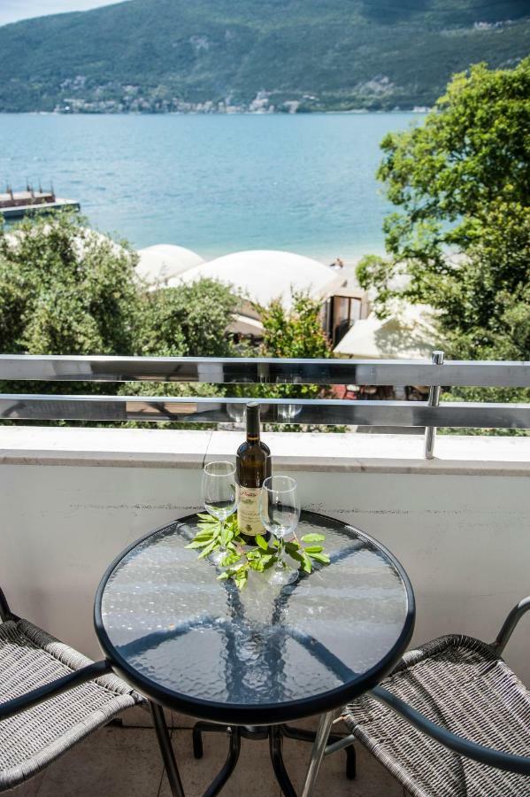 Apartments Mako Herceg Novi Exterior foto