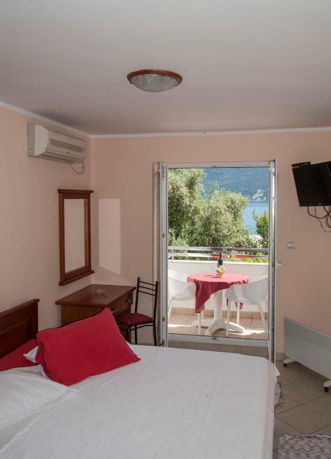 Apartments Mako Herceg Novi Exterior foto